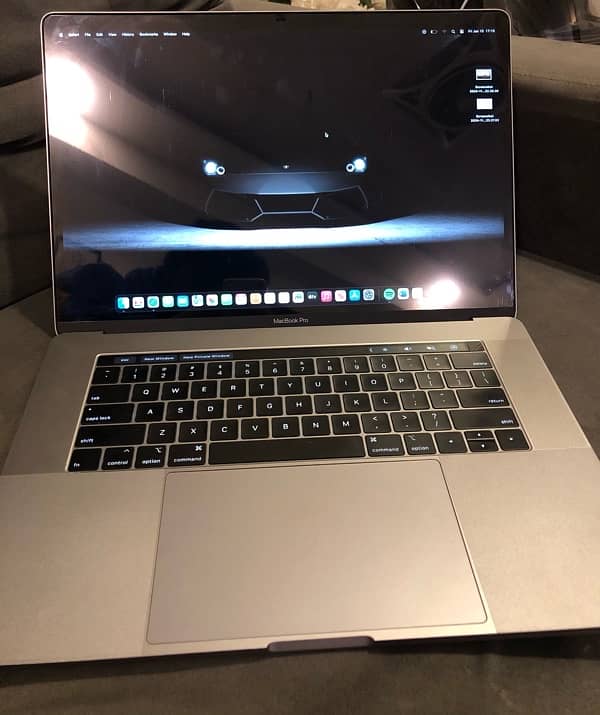 Macbook pro 2018 2