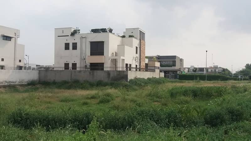 1 kanal plot for sale in DHA Phase 6 K Block Lahore 4