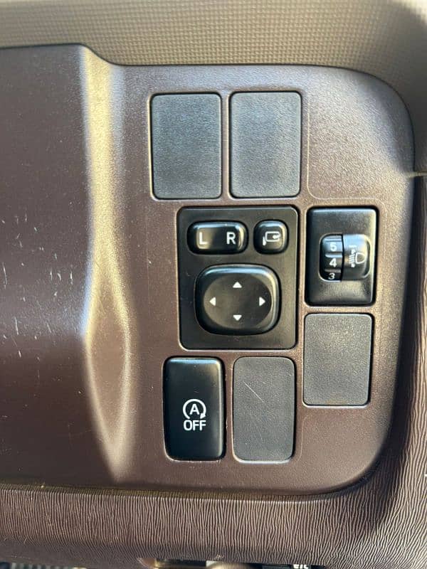 Toyota Passo 2015/2017 full option Total Genuine Condion 8