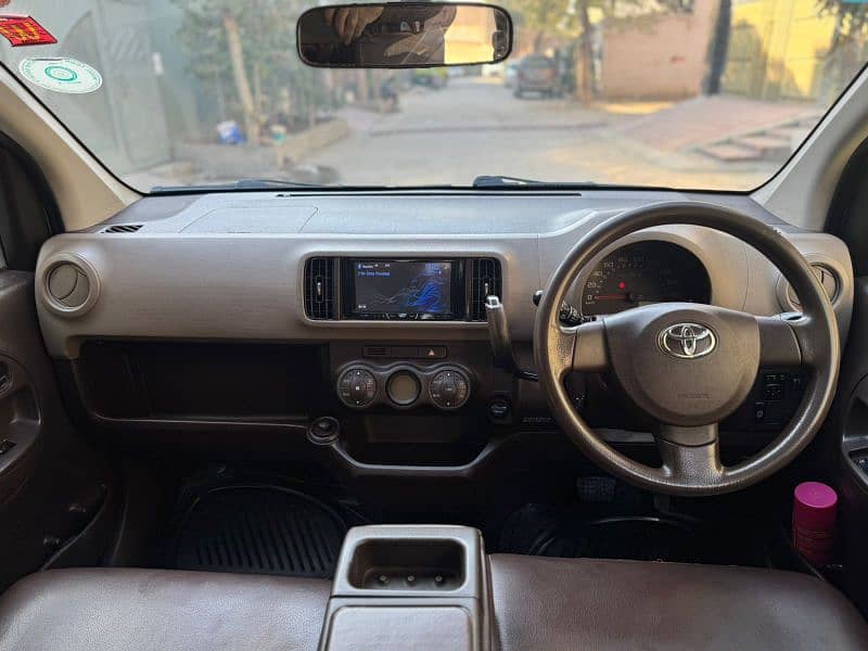 Toyota Passo 2015/2017 full option Total Genuine Condion 9