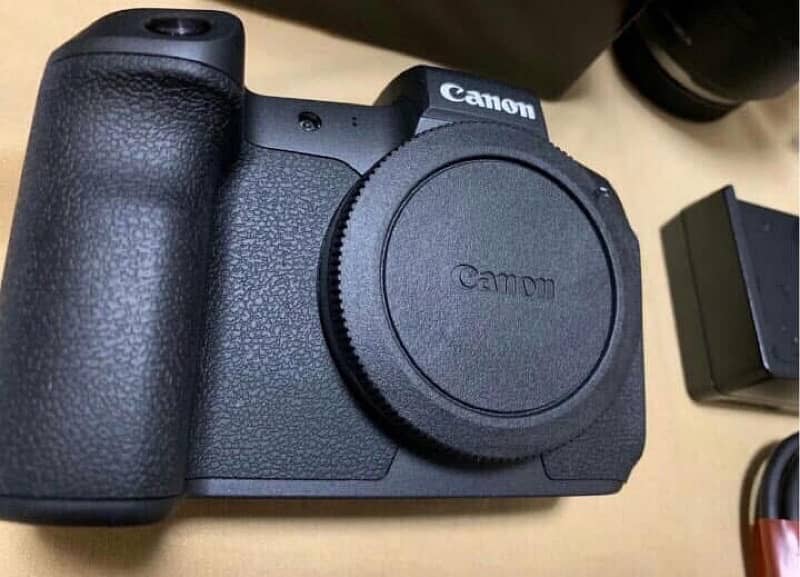 Canon EOS R Body 0