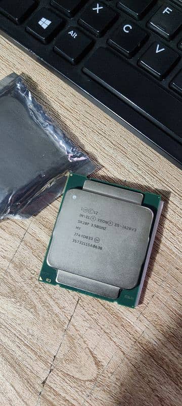 Intel Xeon E5 1620 V3 Processor 1