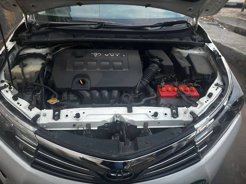 Toyota Altis Grande 2016 3