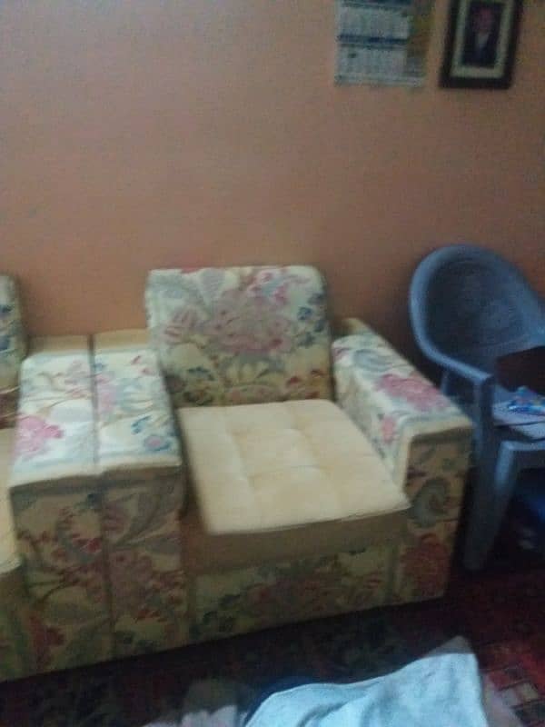 2 seater sofa 1