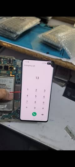 S10 plus screen