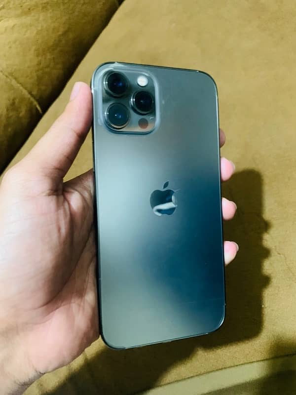 i phone 12pro max 0