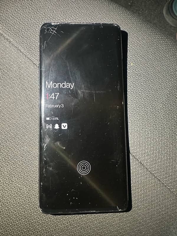 oneplus 8 dual sim 8/128 10/10 condition 0