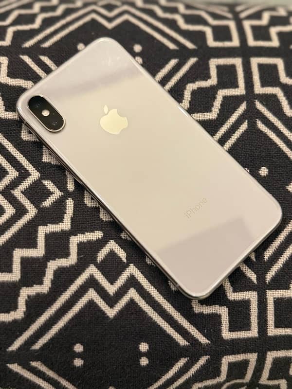 iphone X 64GB PTA Approved 0