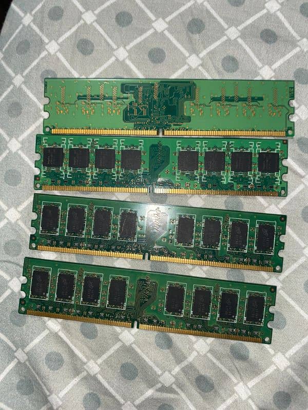 Hynix and MT Rams available for PC 1