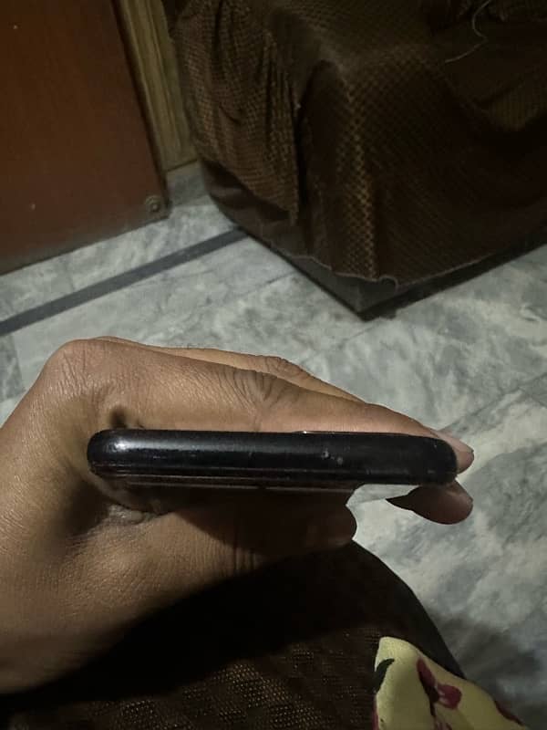 Google Pixel 4a Lush Condition 3