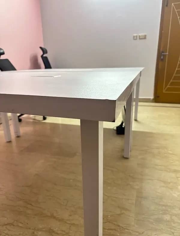 office tables / workstations/ conference table 3