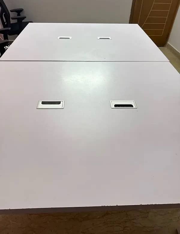 office tables / workstations/ conference table 4