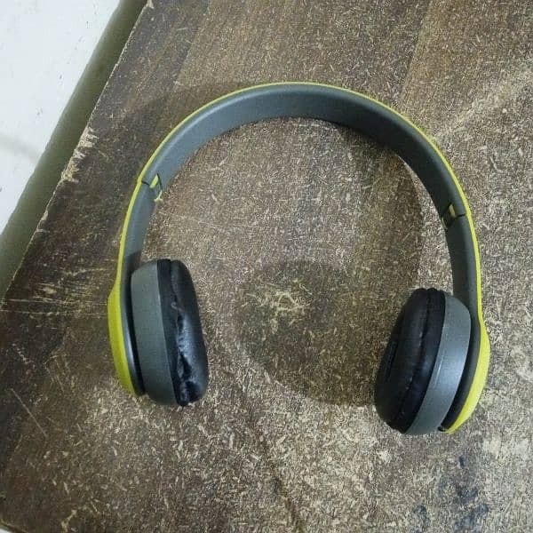 headphones p47 0