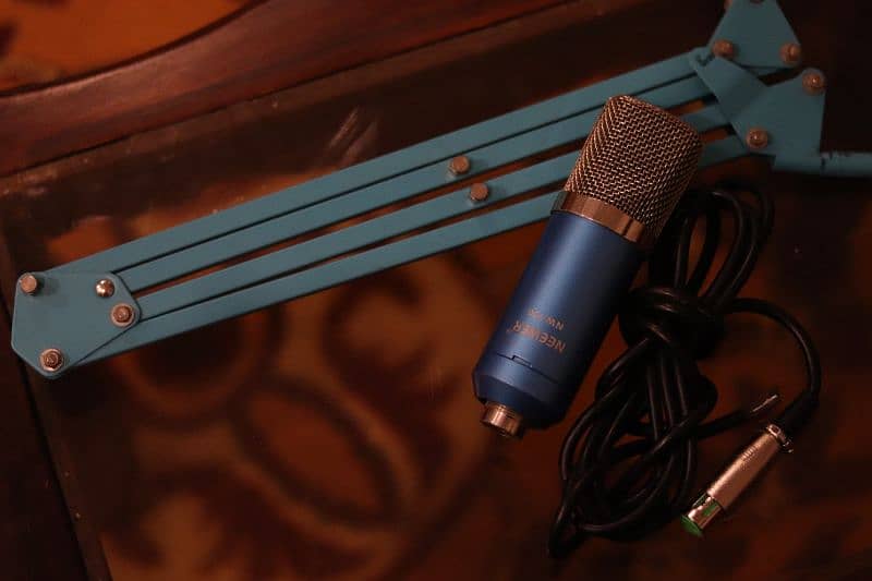 neewer condensor Microphone 0