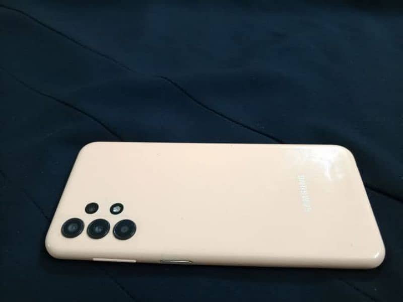 One Hand Used Samsung Galaxy A13 4Gb/64Gb Official Pta Approved 23,000 1