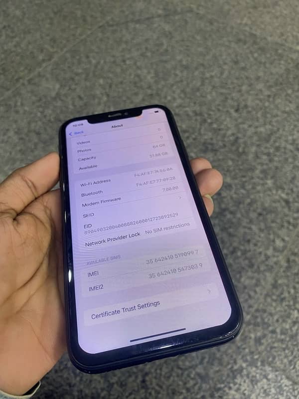 IPHONE XR factory unlock 5