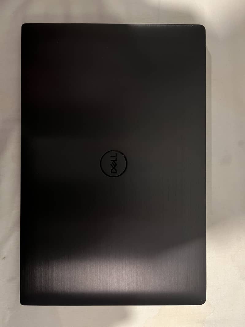 Dell Precision 5530 Workstation Laptop 1