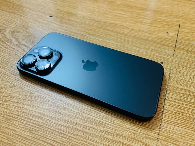 Apple iPhone 15 Pro Max- Titanium Black (Non-PTA, HK Model Box Open 2