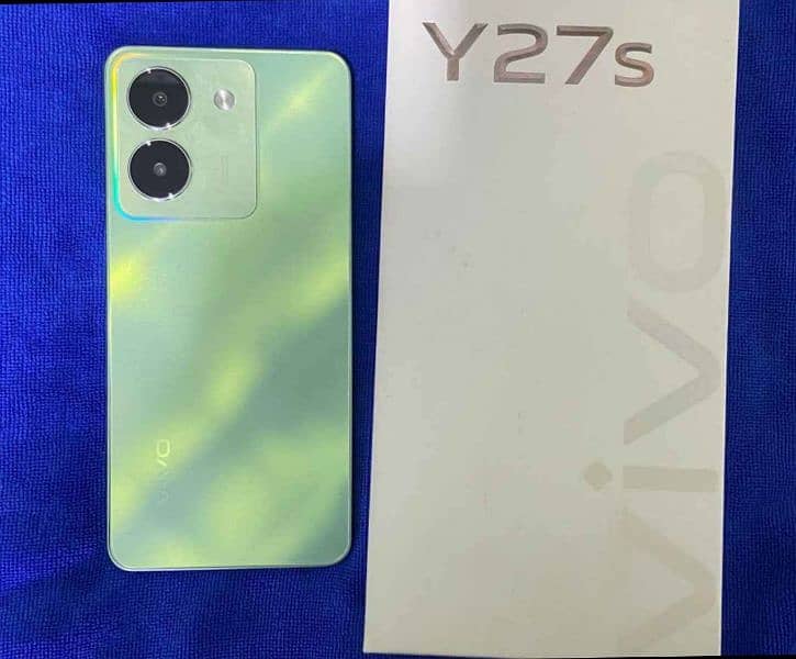 Vivo y27s 8/128 box nd charger Avalible Only serios Buyrs contact 0