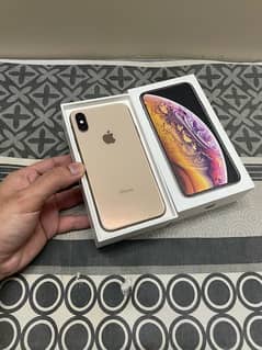 iPhone xs and xr 64GB factory unlocked sealed with box