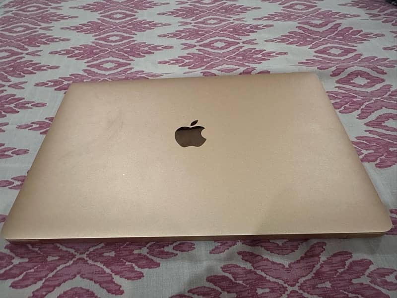 Macbook air Gold 6