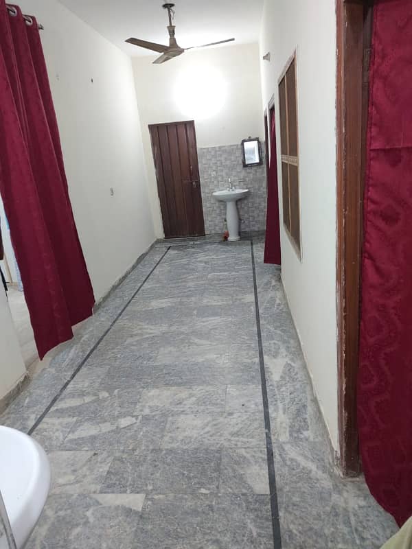 Room for rent the university of lahore COMSATS riphah 0