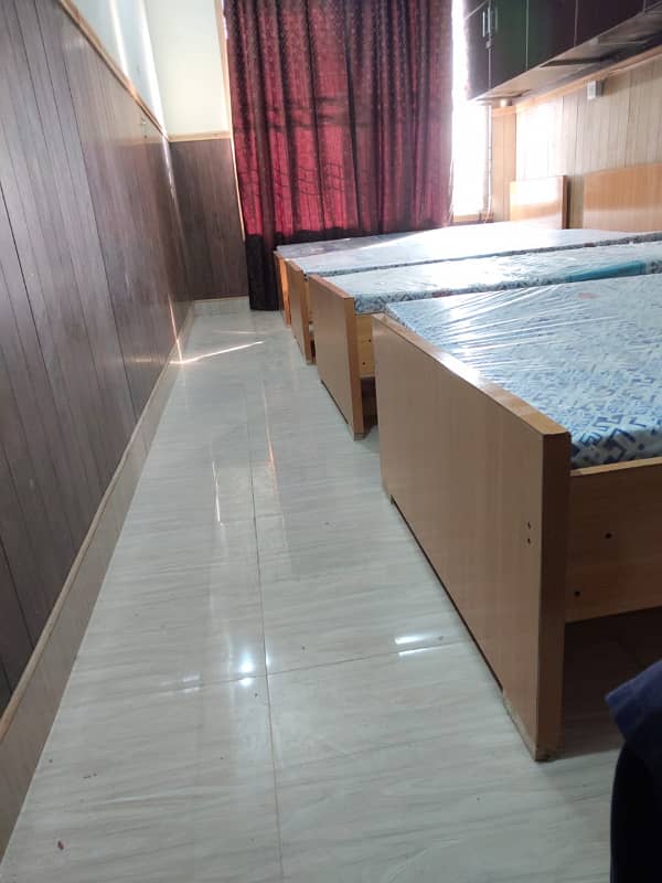 Room for rent the university of lahore COMSATS riphah 4