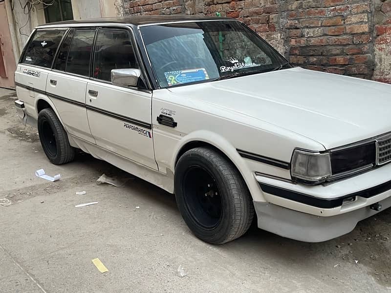 Toyota Cressida 1988 wagon 15