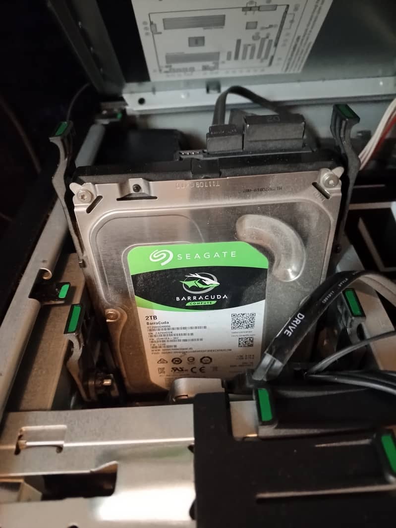 2TB Seagate Hard Drive (3.5 inch HDD) 0