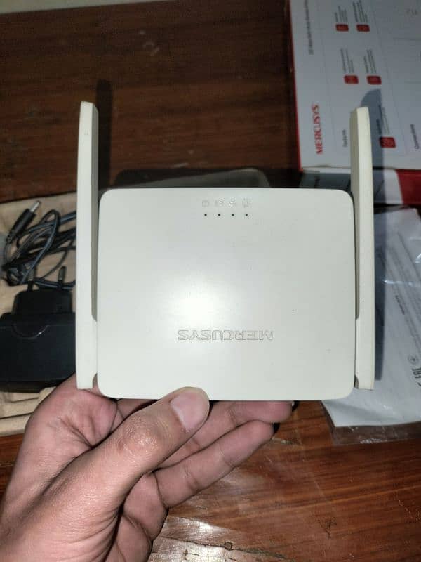 Mercusus 300mb Wifi Router 4