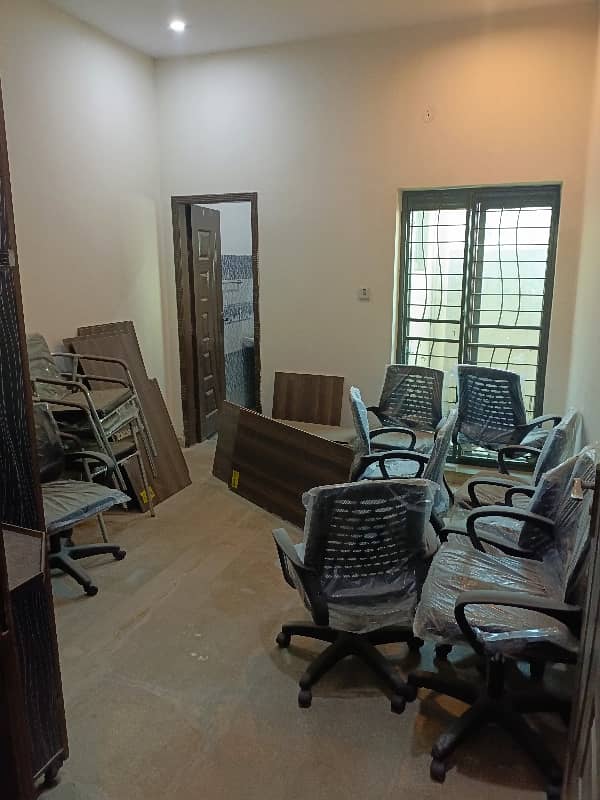 6 Marla Ground Floor Flat Available For Office Use In Johar Town Near Expo Center 11