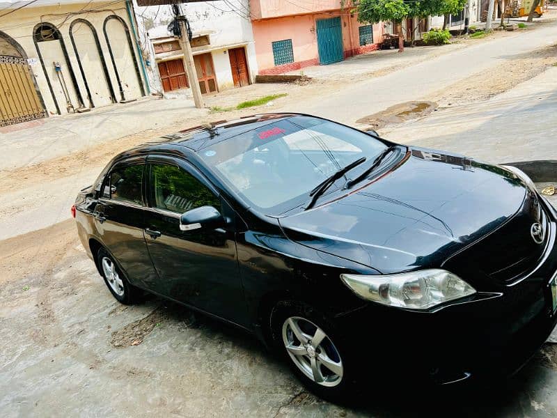 Toyota Corolla XLI 2013 3