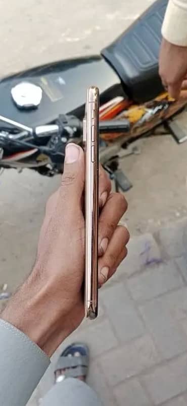 iphon xs max exchange possible 5