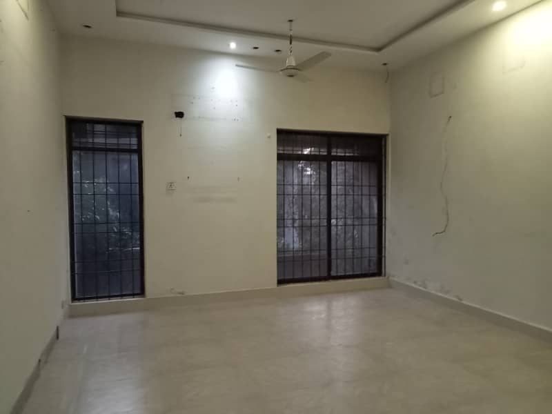 1 KANAL 10 MARLA HOUSE FOR RENT MAIN CANTT AND UPPER MALL LAHORE 4