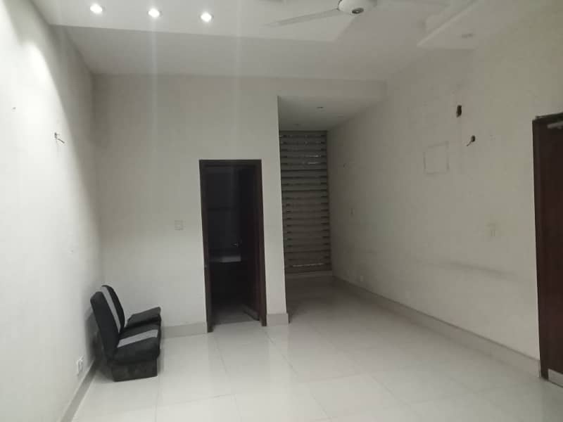 1 KANAL 10 MARLA HOUSE FOR RENT MAIN CANTT AND UPPER MALL LAHORE 16