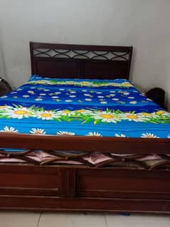 Bed Set with Almirah and side tables