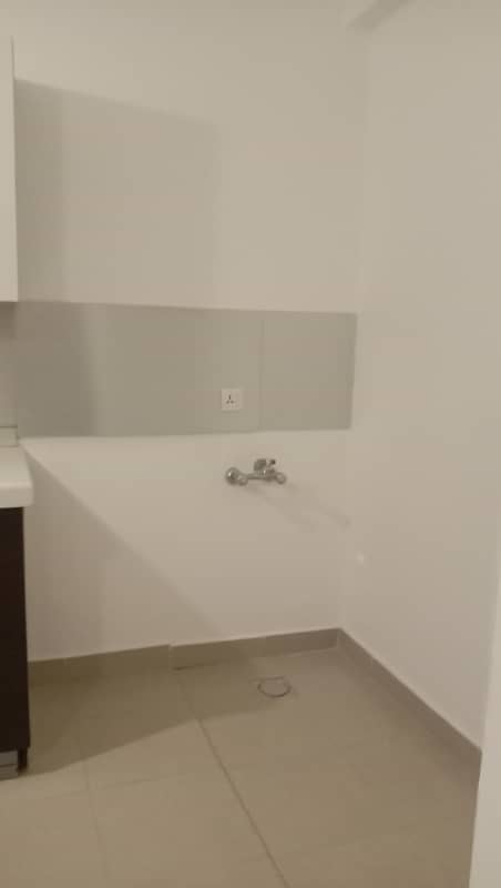 Spacious Luxurious 4-Bedroom Apartment for Rent in F11 KaraKuram Enclave, Islamabad 8