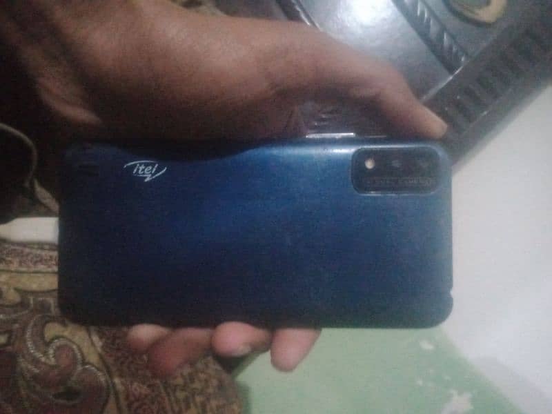 itel A26 2 32 tuch bark ha chlta Sai ha box sate ha 1