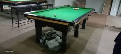 snooker table