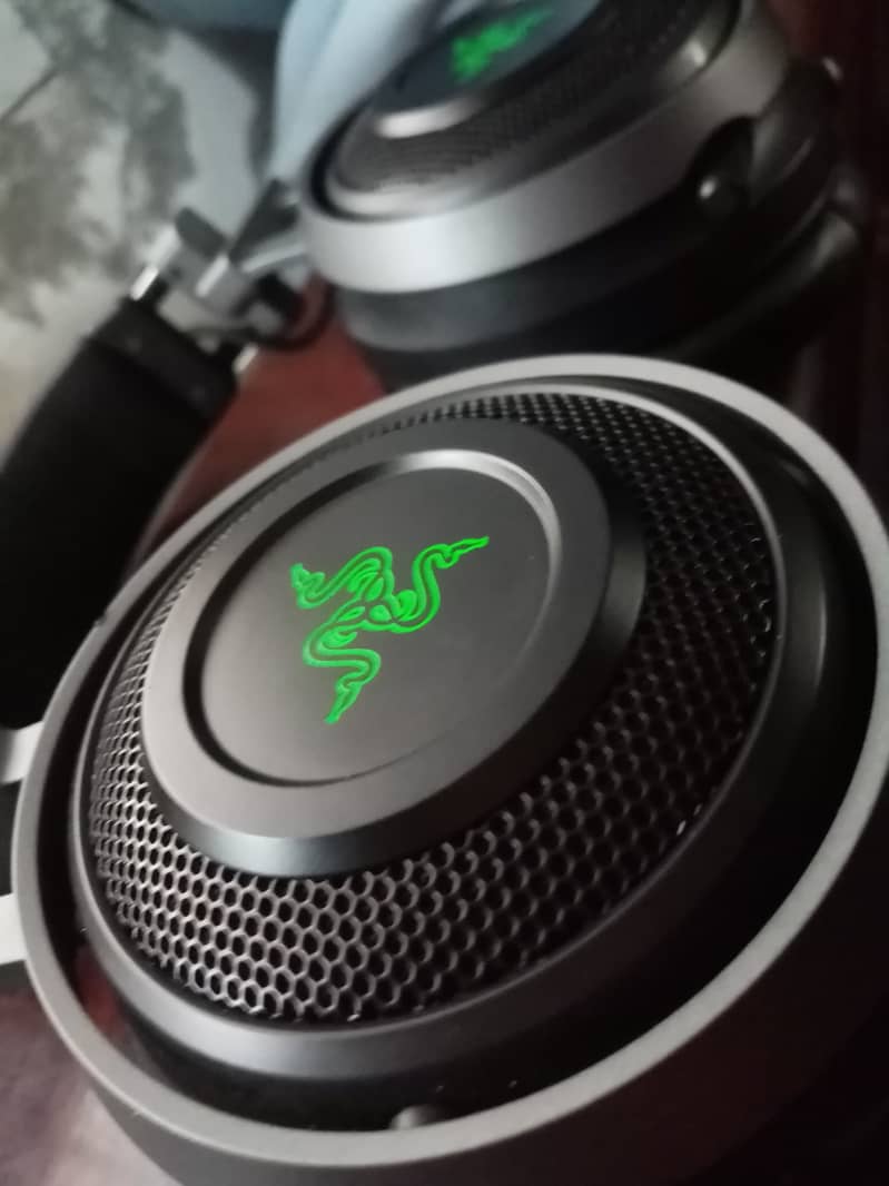 Razer Nari Ultimate Without Wireless Dongle 0