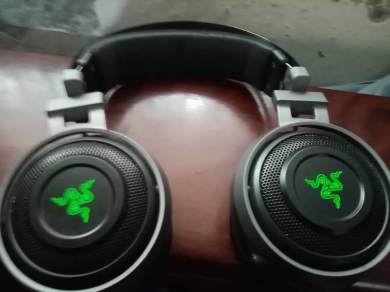 Razer Nari Ultimate Without Wireless Dongle 5