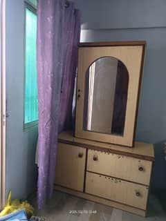 good condition dressing table