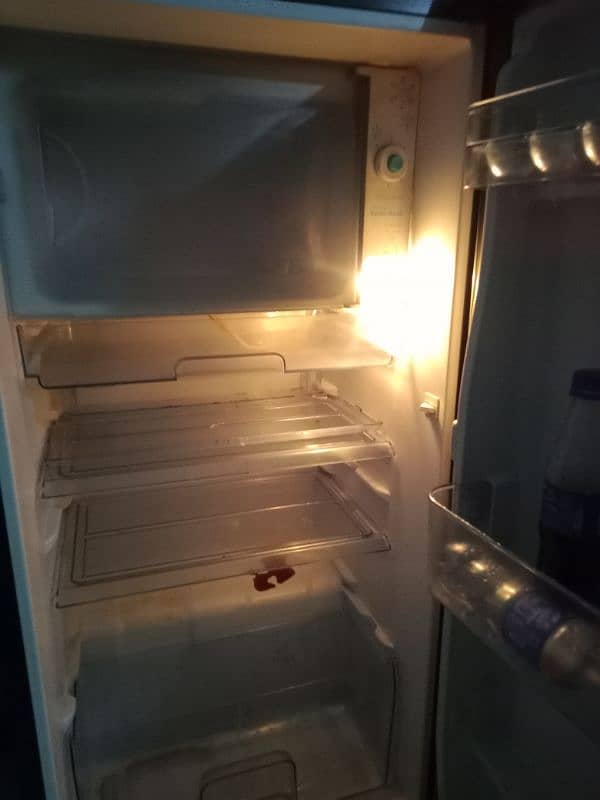 dawlance fridge like new for sale 2