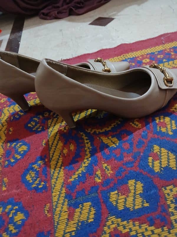 stylo pumps size 8 2