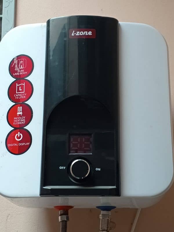 iZone Electric Geyser 15 Litres 1