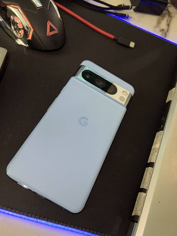 GOOGLE PIXEL 8 PRO 5