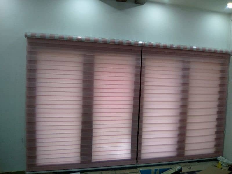 Rollar blinds vertical blinds wood blinds all blinds available he 3