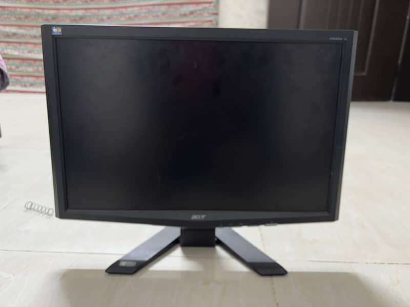 Monitors (Professional) 3