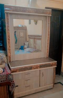 Dressing table