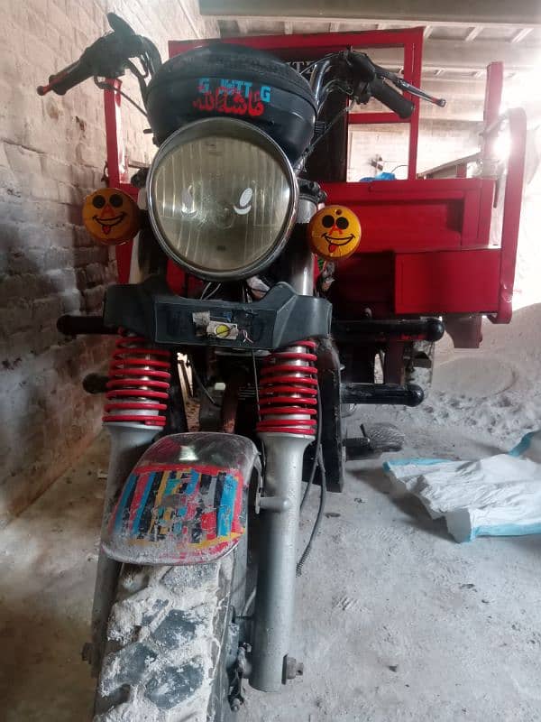 United Loader Rickshaw 150 c. c For sale 1